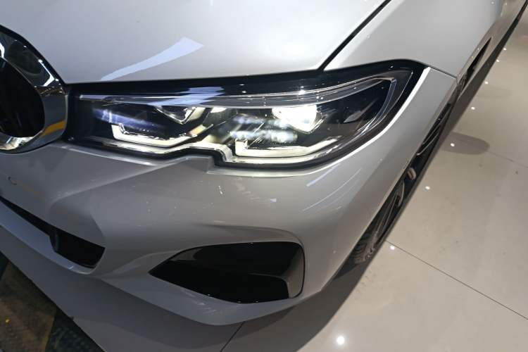 Used BMW 3 Series 2021 Facelifted 320Li M Sport Package
