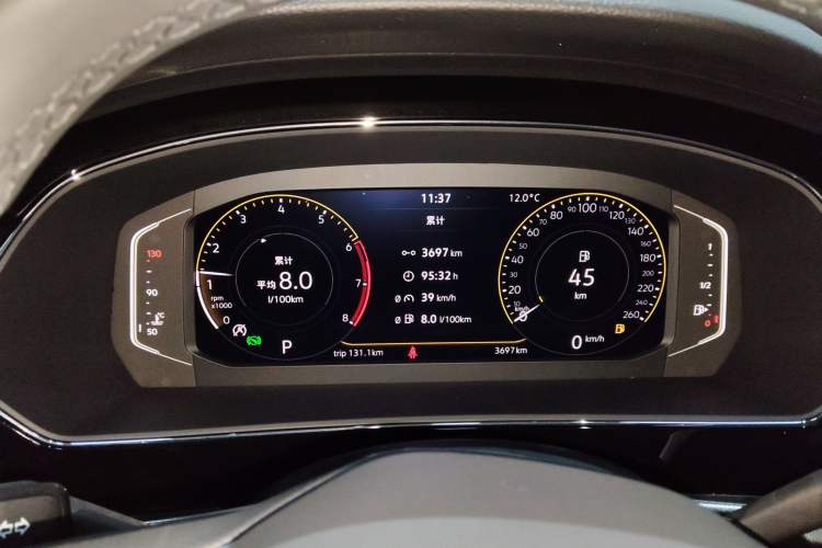 Used Volkswagen Passat 2025 Premium Version 380TSI Dragon Edition
