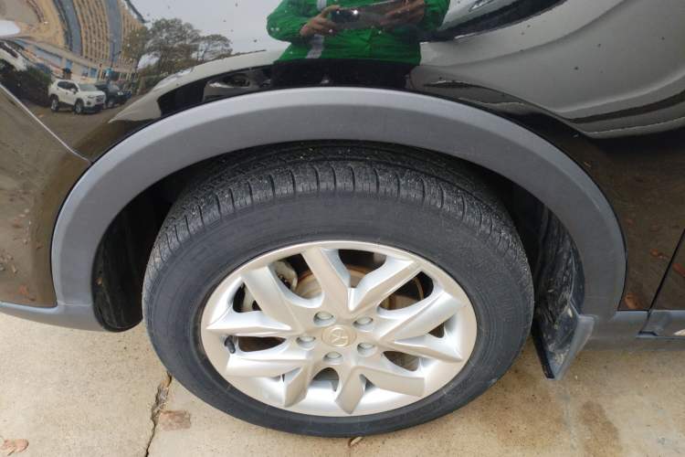 Used JAC Group Refine S3 2014 1.5L Manual Luxury Smart Model Left Front Wheel Hub