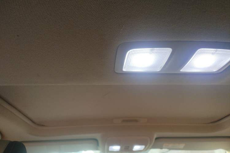 Used Mazda CX-5 2015 2.0L Automatic Two-Wheel Drive Urban Version