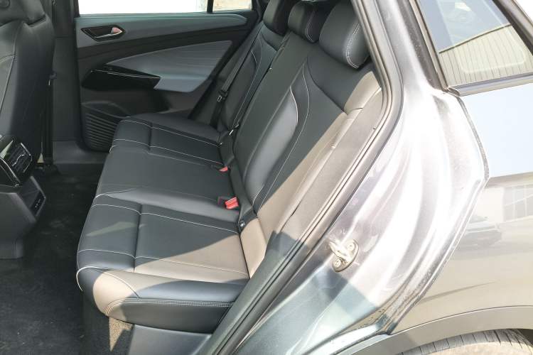 Used Volkswagen ID.4 X 2022 Pure Long-Range Version Left Rear Seat
