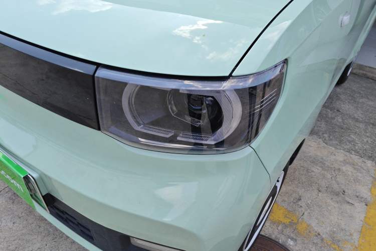 Used Wuling Hongguang MINIEV 2021 Macaron Premium Model – Lithium-NMC