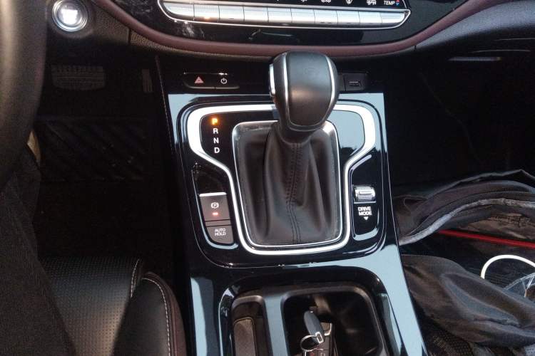 Used GAC Trumpchi M6 2023 PRO 270T DCT Luxury Edition
