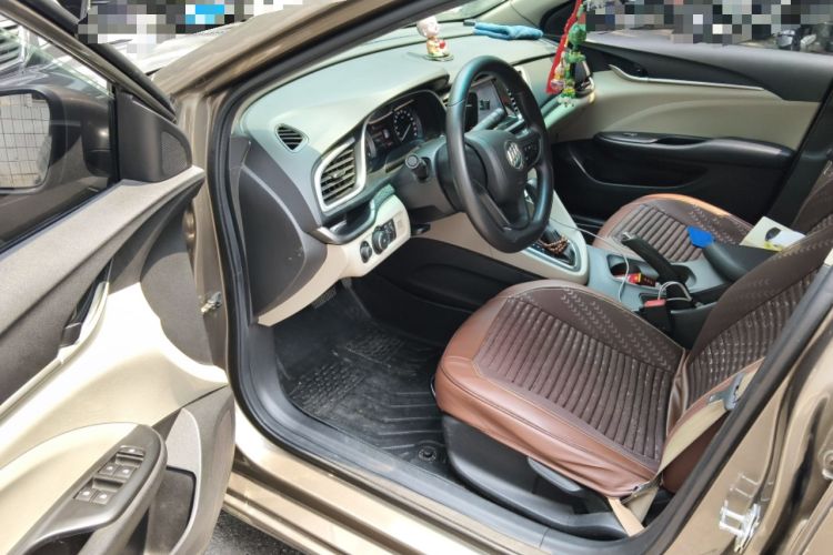 Used Buick GT 2016 15N Automatic Elite Edition Driver Seat