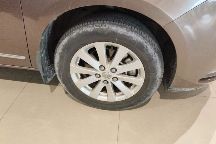 Used Buick GL8 2018 28T Luxury Model China VI Standard