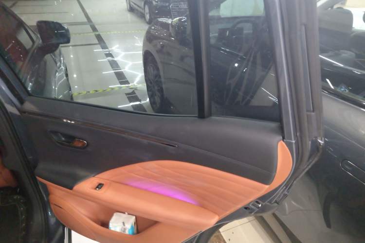 Used AION V 2024 Aion Tyrannosaurus 650 LiDAR Edition
