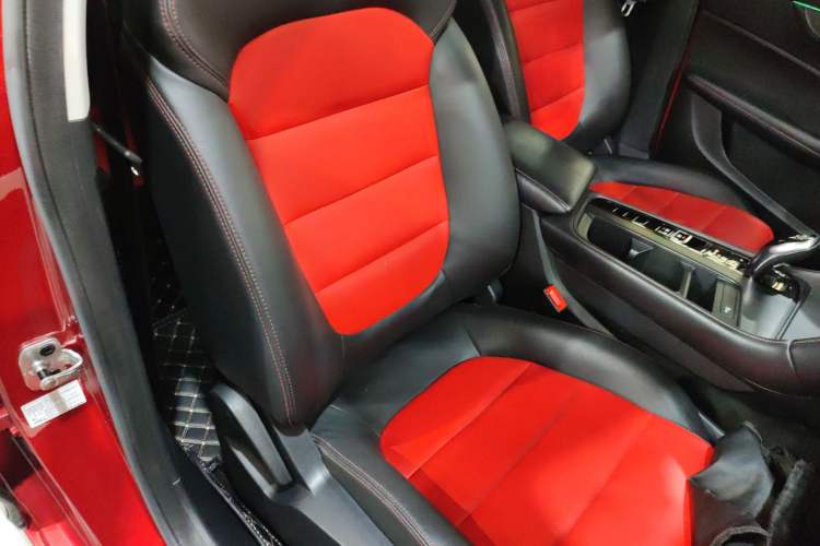 Used MG 6 2020 1.5T Automatic Lingchao Fashion Edition Right Front Seat