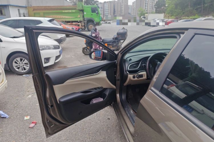 Used Buick GT 2017 15N Manual Entry-Level Trim Driver Seat