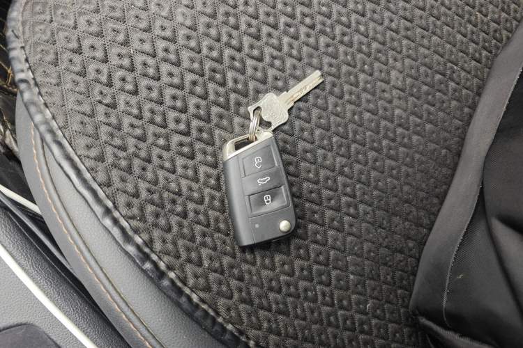 Used Volkswagen Tharu 2021 280TSI Two-Wheel-Drive Luxury Plus Edition Vehicle Key