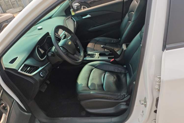 Used Chevrolet Cavalier 2019 320 Automatic Enjoyment with Sunroof
