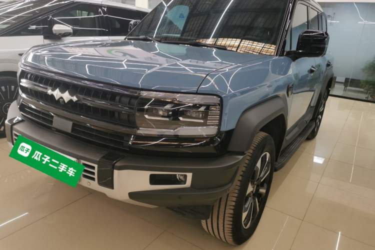 Used Formula Leopard 5 2023 Navigator Edition