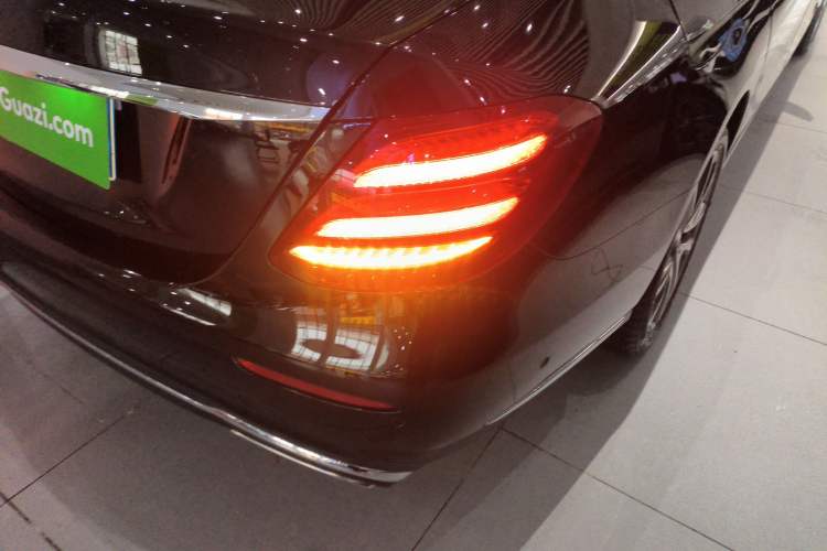 Used Mercedes-Benz E-Class 2019 E 300 L Stylish Model
