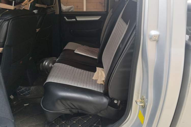 Used CHANGAN KAICHENG Shenqi F30 2018 1.5L Comfort Trim Short Wheelbase DAM15L Left Rear Seat