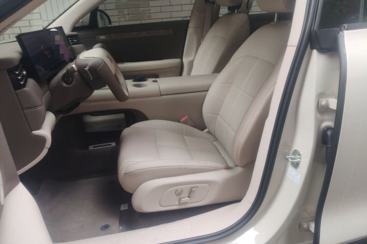 Used IM LS6 2026 Model Pure Electric Max Left Front Seat