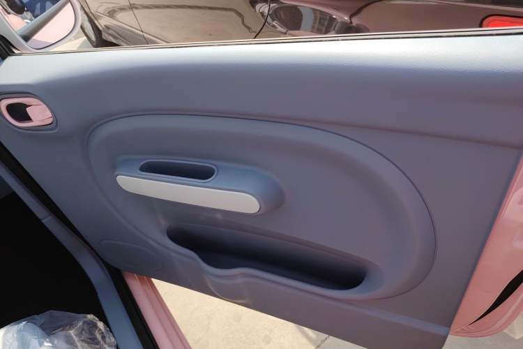 Used Bestune Pony 2025 222km Range Agile Horse
