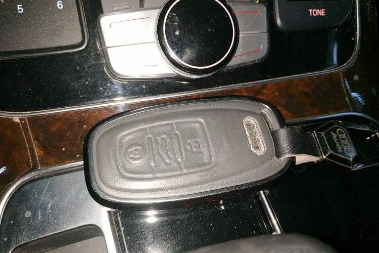 Used Audi A8 2017 A8L 45 TFSI quattro Comfort model