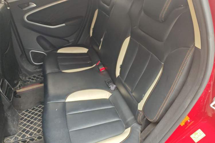 Used Yema Bojun 2021 Revised Version 2 Sport Edition 1.5L CVT Comfort Trim
