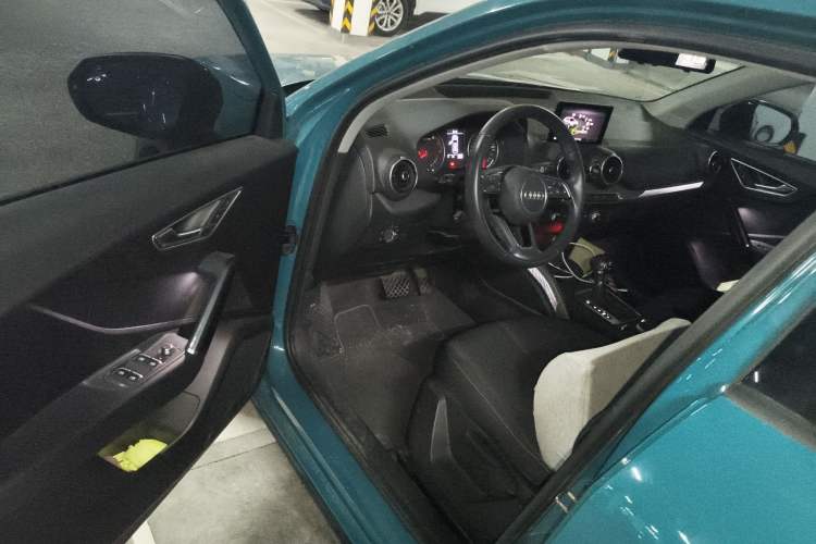 Used Audi Q2L 2018 35 TFSI Launch Exclusive Edition China VI