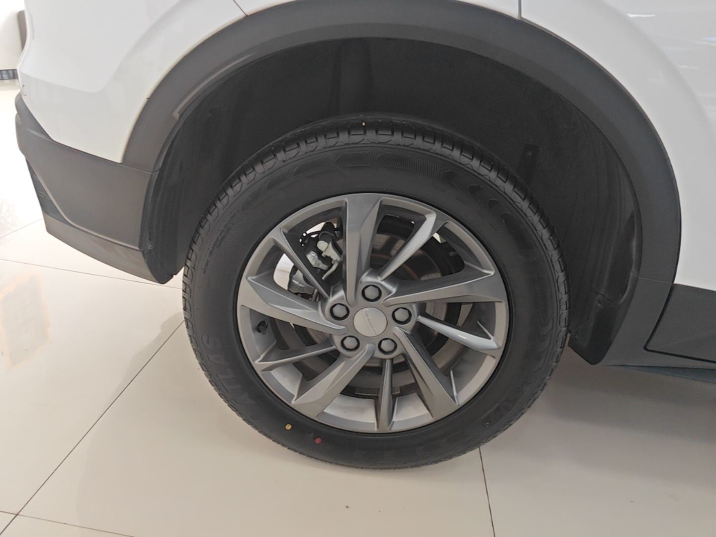 Geely Auto Coolray 2025 Model 1.5L CVT Superpower Edition MAX — снимка 11
