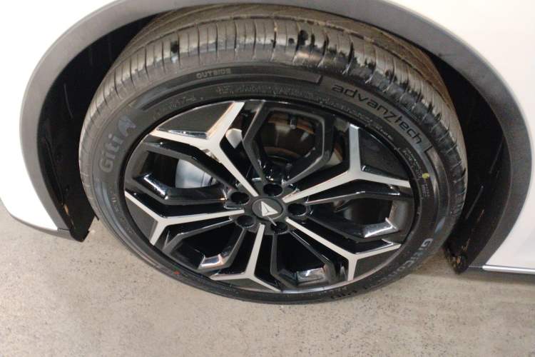 Used Deepal SL03 2023 200Max Range-Extended Version
