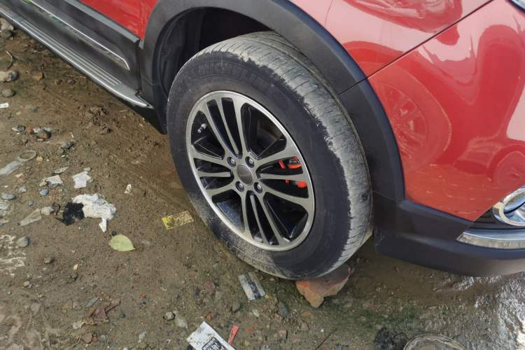 Used Haval H1 2015 1.5L AMT Luxury Model