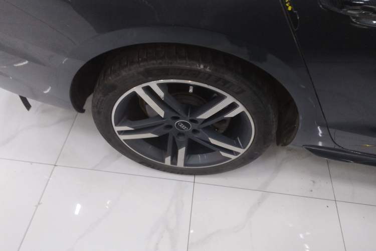 Used Audi A4L 2022 40 TFSI Fashion Dynamic Model
