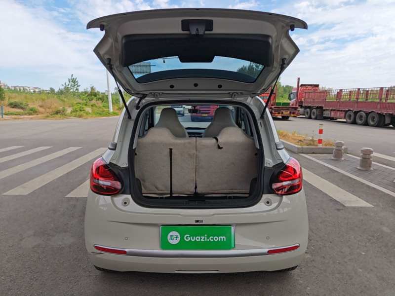 Used Wuling Bingo 2023 203km Light Edition — 18
