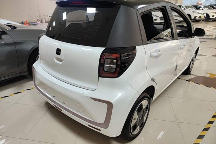 Used JAC Yiwei E10X 2024 Charming Edition 301km Lite
