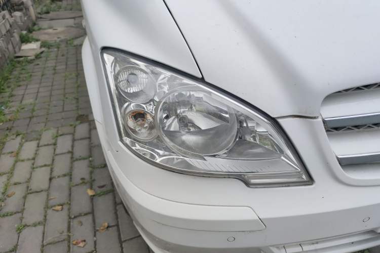 Used Xinkai Vito 2015 3.0L Standard Edition Right Front Headlight