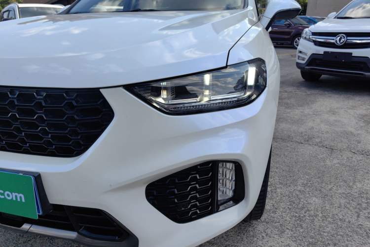 Used Wey VV5 2017 2.0T Ultra-Luxury Version
