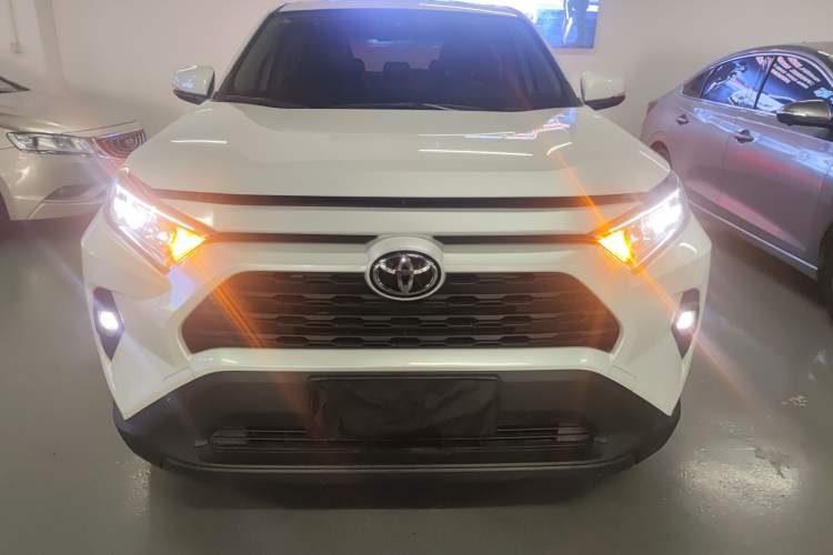 Used Toyota RAV4 2023 2.0L CVT Two-Wheel Drive Urban Edition
