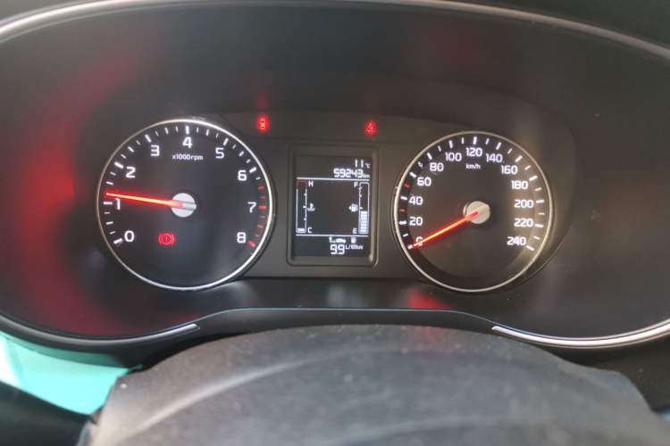 Used Kia KX3 2015 1.6L Manual Two-Wheel-Drive GLS