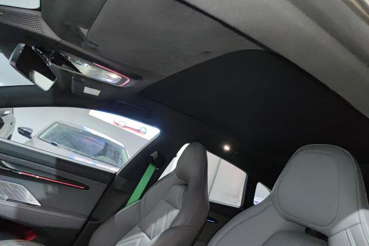 Used Zeekr 001 2022 Ultra-Long Range Dual-Motor ME Version
