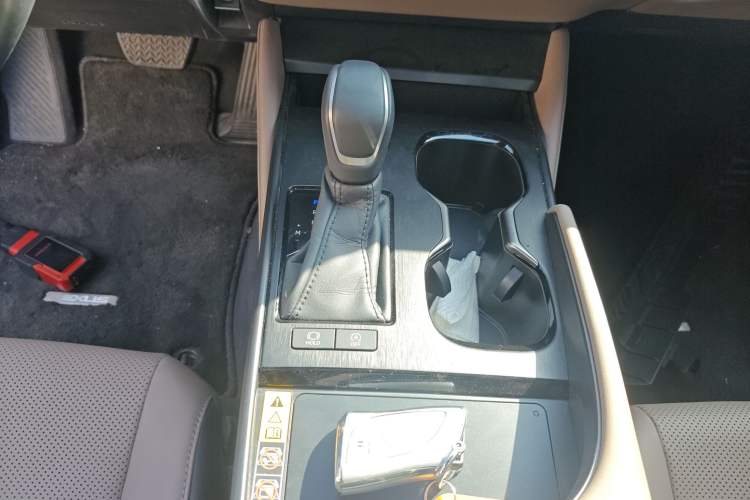 Used Lexus ES 2025 200 Premium Edition