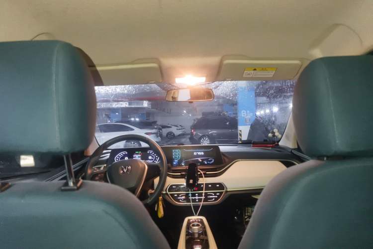 Used CHANGAN Benni E-Star 2020 Heartbeat Edition NMC Lithium Headliner