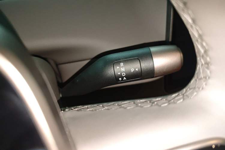 Used Li Auto i6 2025 Model Two-Wheel-Drive Standard Type