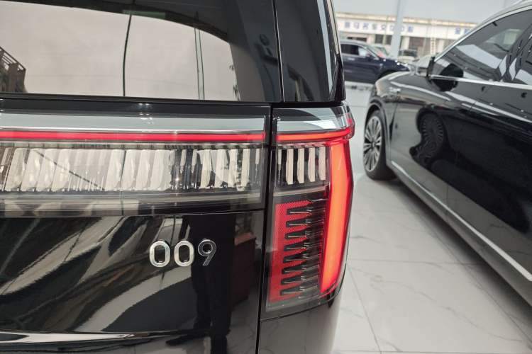 Used Zeekr 009 2022 WE Edition