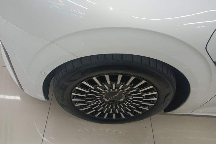 Used Zeekr 009 2022 WE Edition