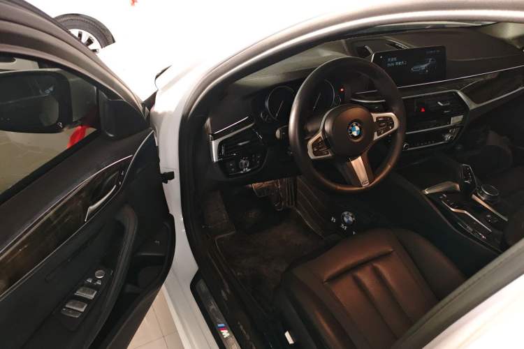 Used BMW 5 Series 2018 525Li M Sport Package
