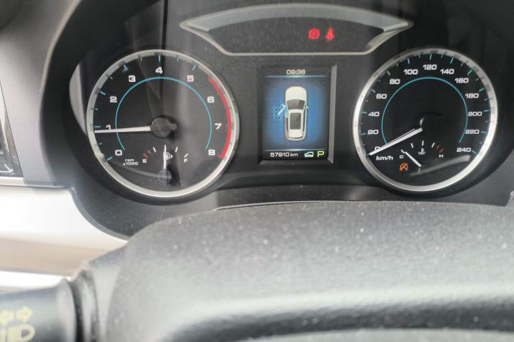 Used Haval H7 2016 Blue-Label H7 2.0T Automatic Luxury Model Odometer Close Up