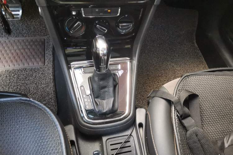 Used Volkswagen C-TREK 2017 1.6L Automatic Comfort Model