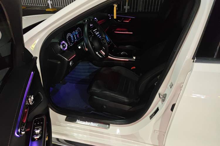 Used Mercedes-Benz C-Class 2023 C 260 L Sport Edition Driver Seat