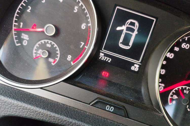 Used Volkswagen Golf 2015 1.4TSI Automatic Luxury Model