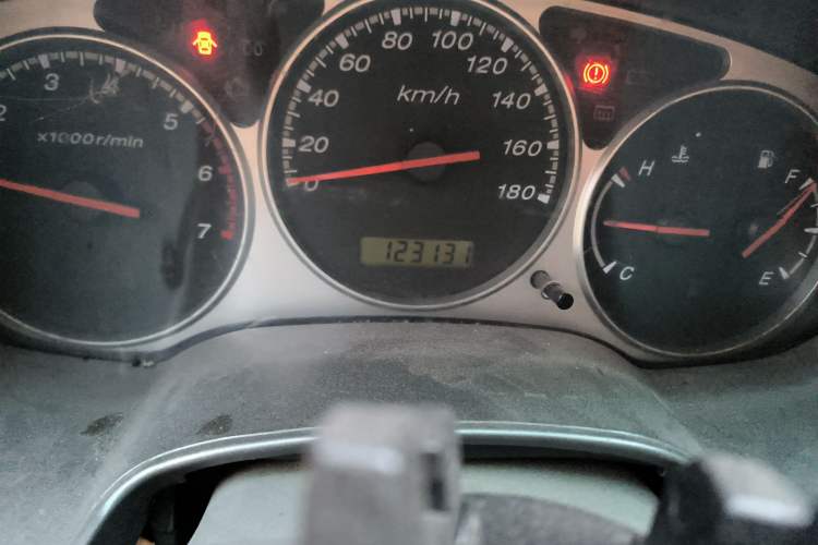 Used Foday Lion 2012 2.0T Two-Wheel-Drive Standard Version
