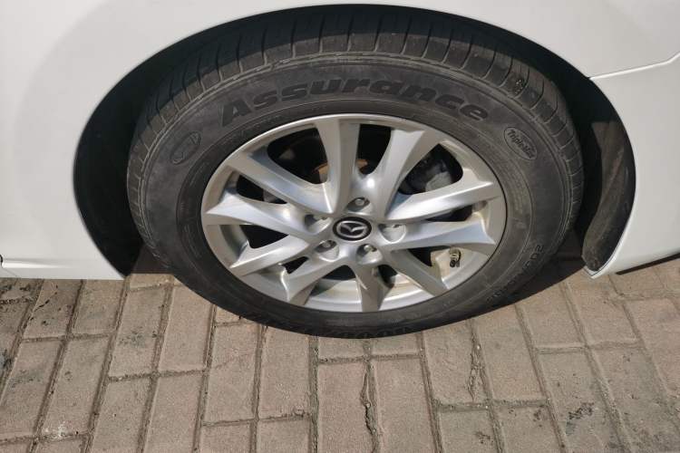 Used Mazda 3 Axela 2019 Cloud-Controlled Edition Hatchback 1.5L Automatic Luxury Model China VI Standard
