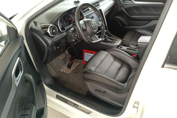 Used MG 6 2017 20T Automatic Luxury Smart Connect Version China V Standard