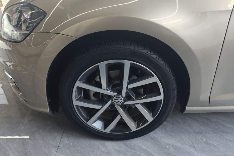 Used Volkswagen Golf 2020 200TSI DSG Comfortable and Ambitious Edition