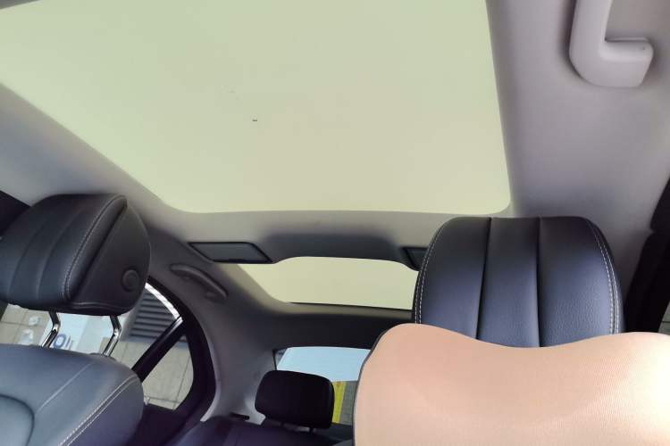 Used Mercedes-Benz C-Class 2021 C 260 L Sport Edition Star Collection Headliner