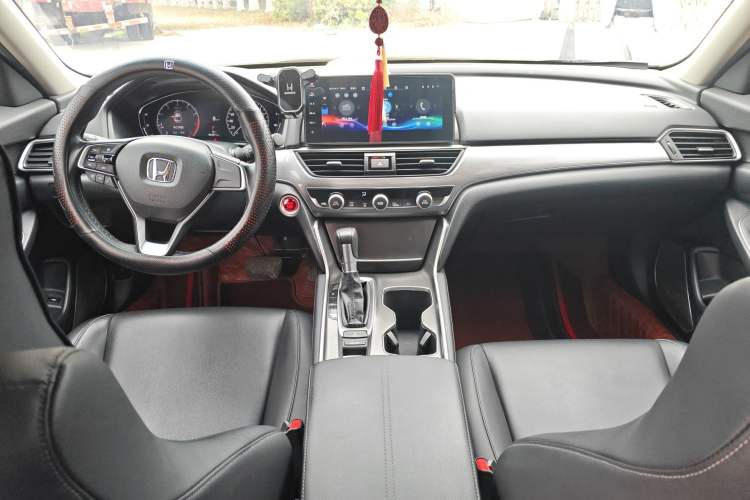 Used Honda Accord 2022 260TURBO Luxury Edition Center Console