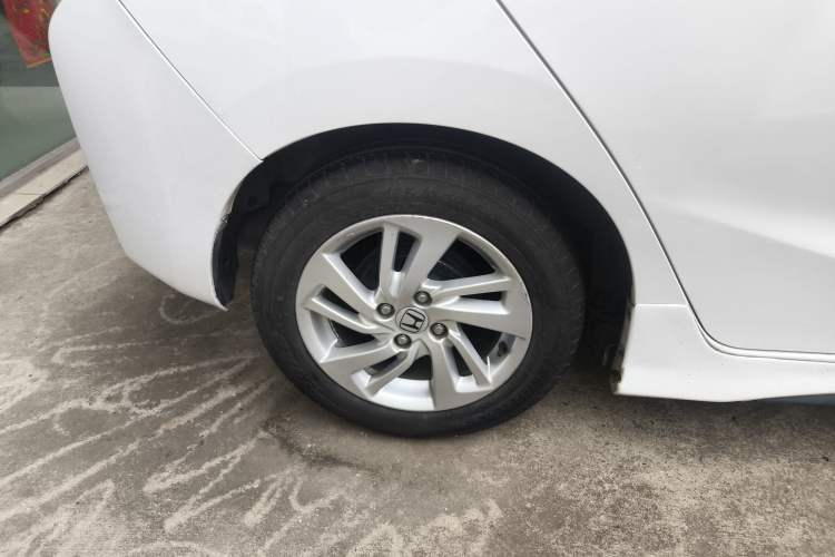 Used Honda Fit 2016 1.5L SES CVT Fashion Sunroof Edition